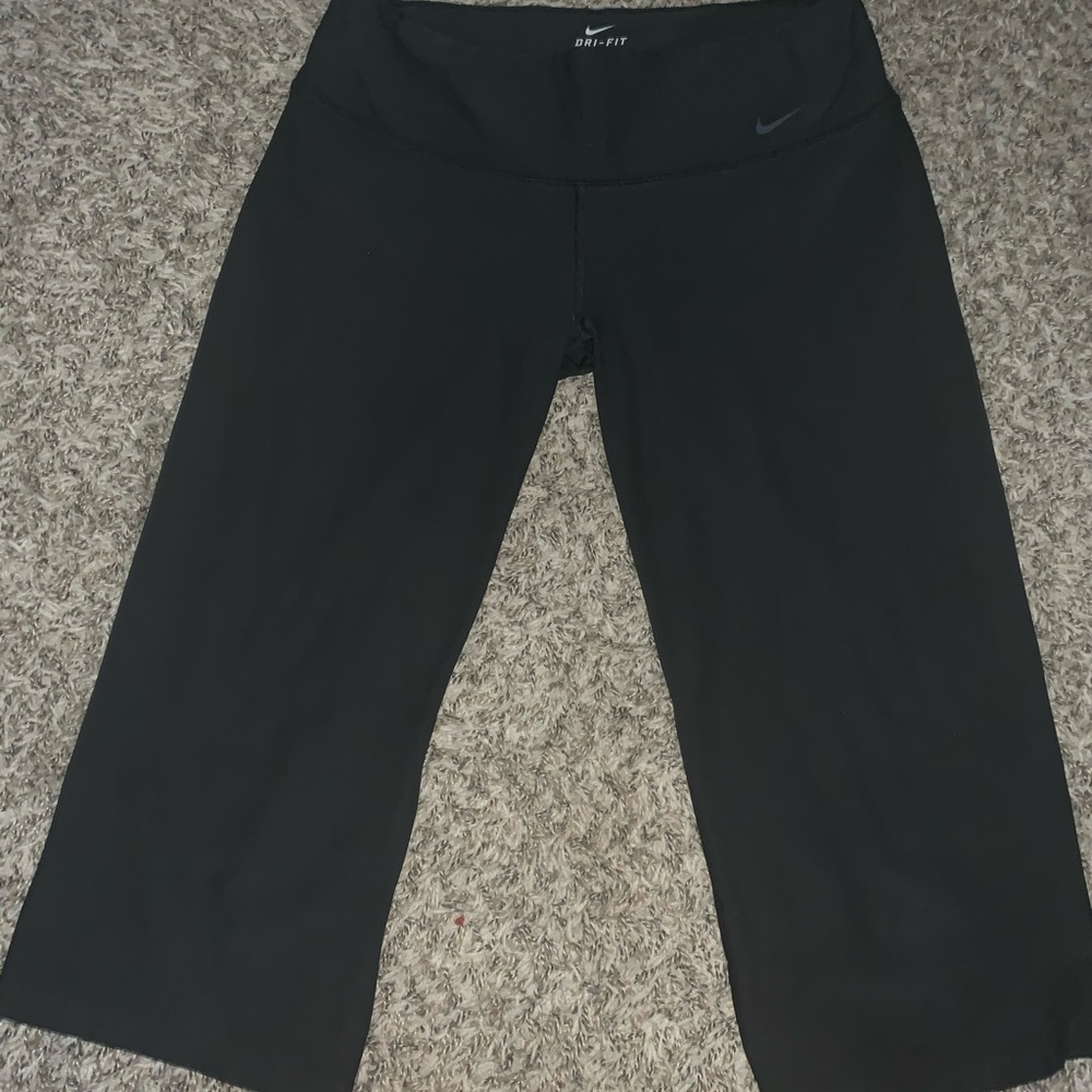 Nike yoga pants